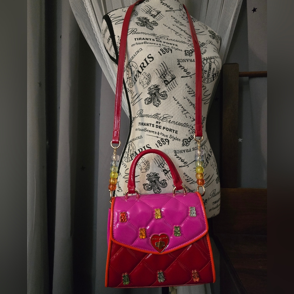 Betsey Johnson Beary Sweet Crossbody In Excellent condition! - Picture 5 of 16